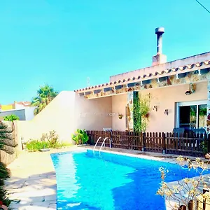 Pantoni Piscina Privada Сasa de vacaciones Deltebre